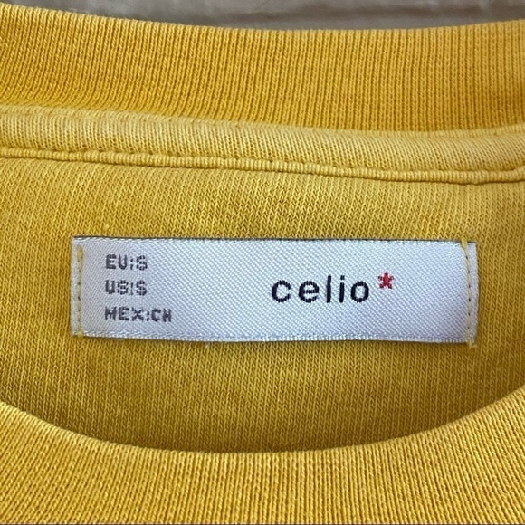 CELIO Bright Yellow Carpet Patch FRESH sweatshirt Pullover Size Small S - Picture 3 of 6